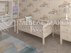 Кровать детская Уно из массива дерева