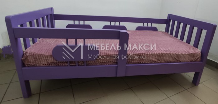 Кровать детская Сатурн из массива дерева