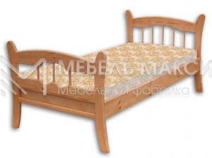 Кровать Парус из массива дерева