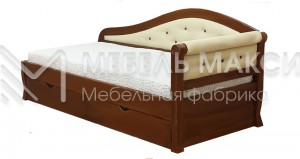 Кровать Альфа №2 из массива дерева