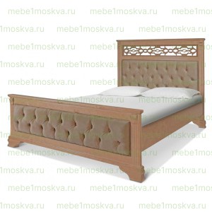 Кровать Верджиния с каретной стяжкой из массива дерева