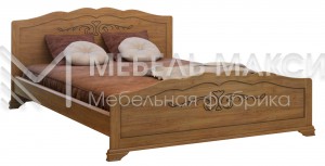 Кровать Муза из массива дерева